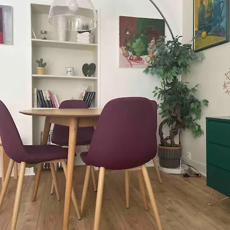 Апартаменты Ravissant Studio Cosy Et Paisible - 10mc *